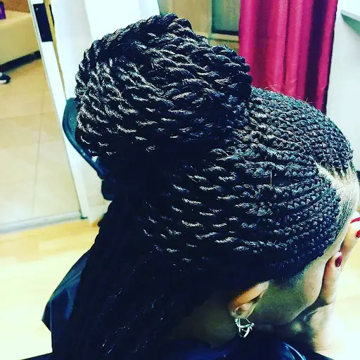 Ariyah Braids N Salons