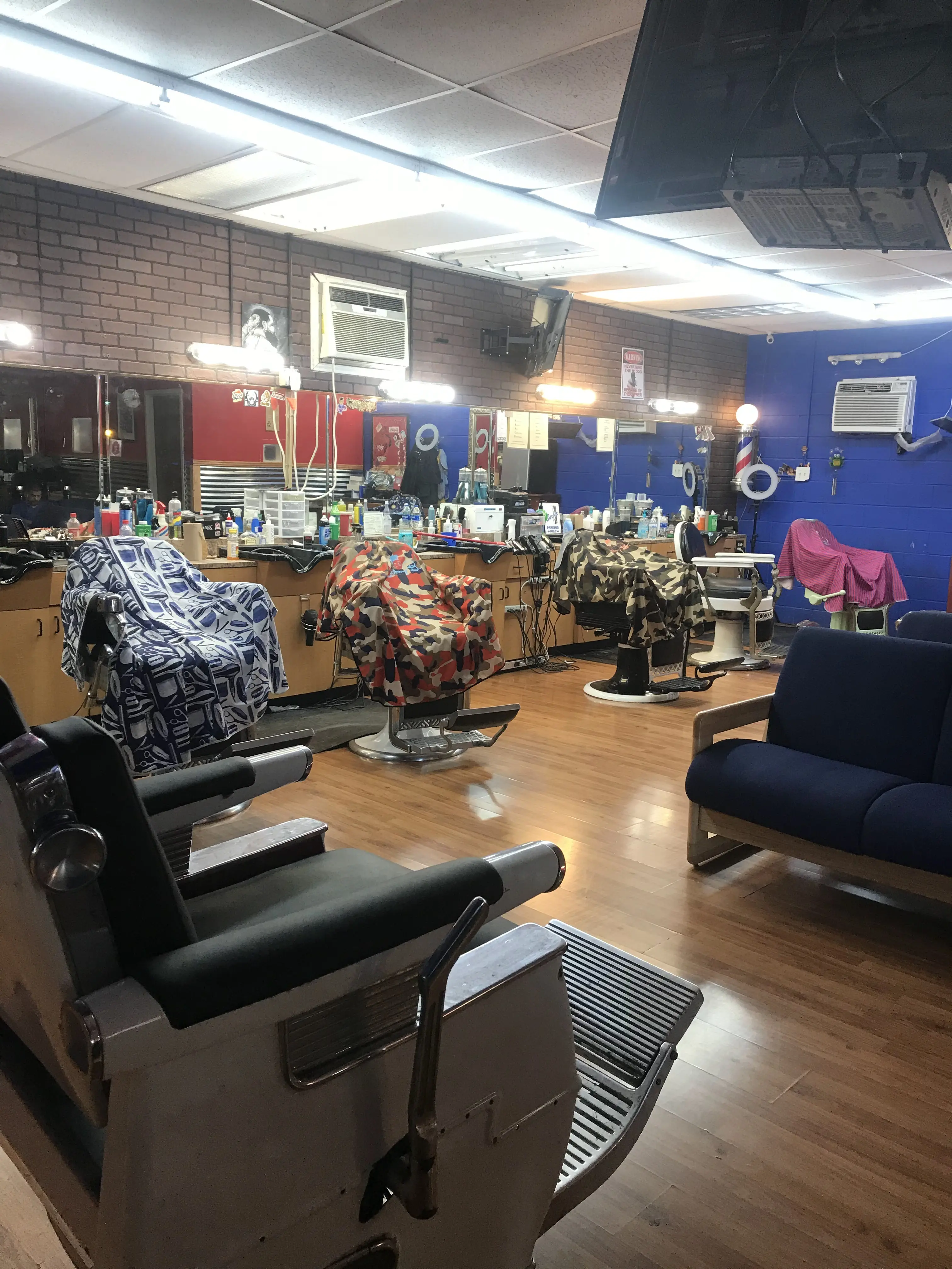 Guzman's Barber Shop