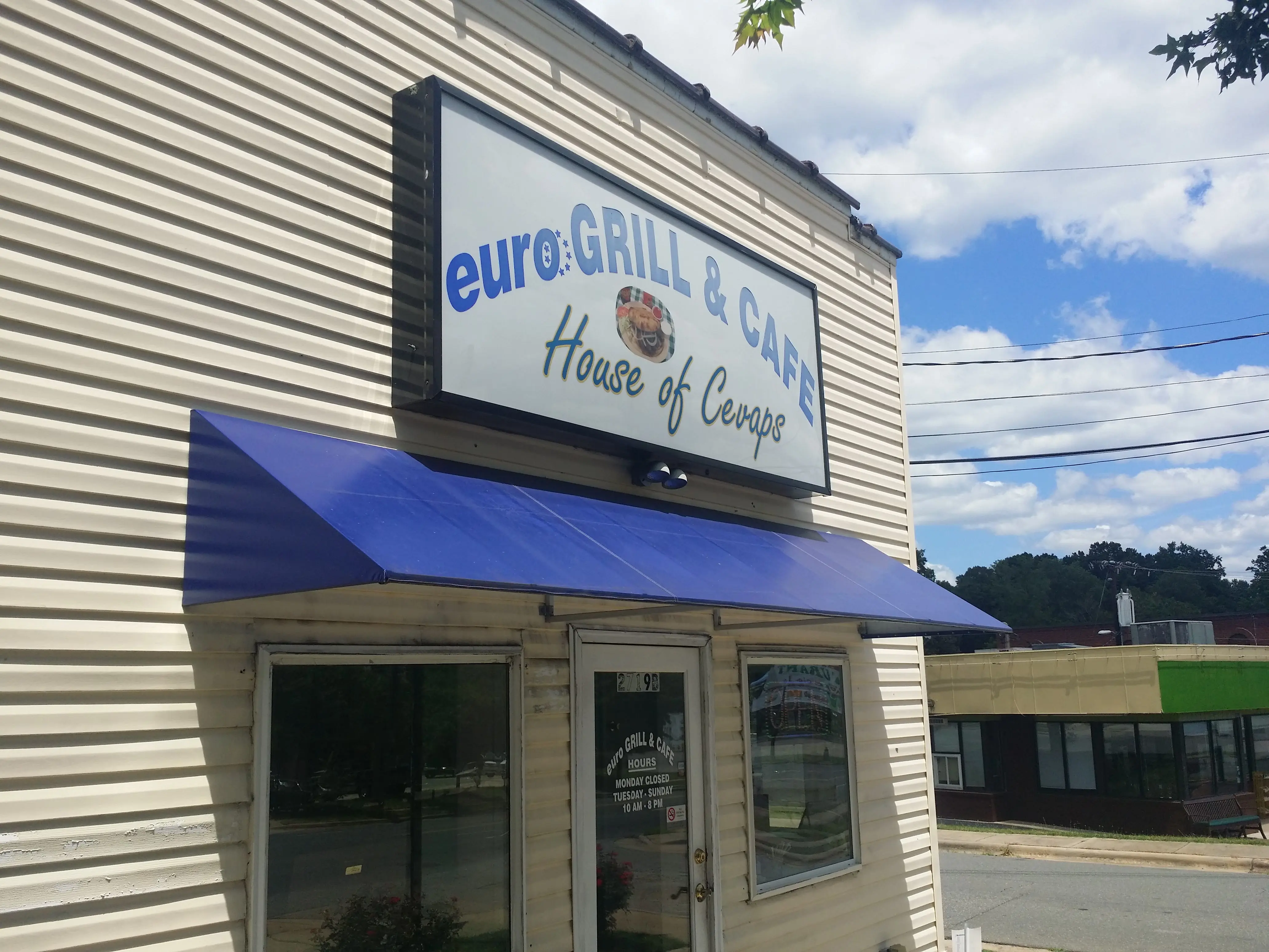 Euro Grill & Café