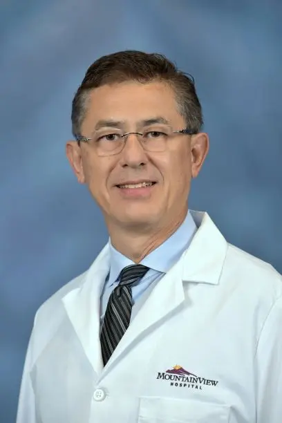 Niuton Koide, MD