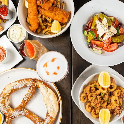 Grand Street Social