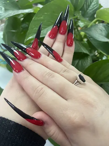 Lana's Nails & Spa