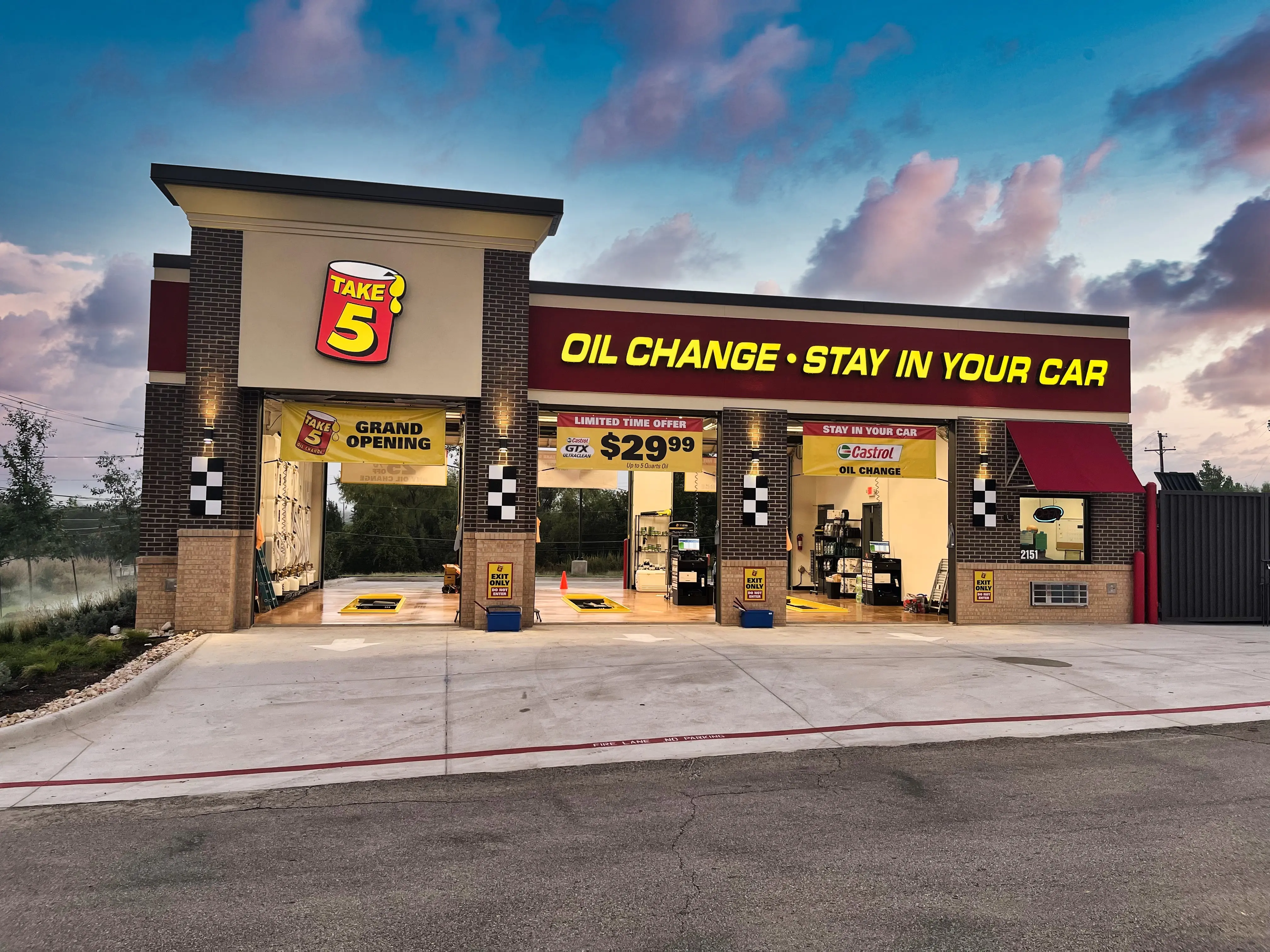 Take 5 Oil Change