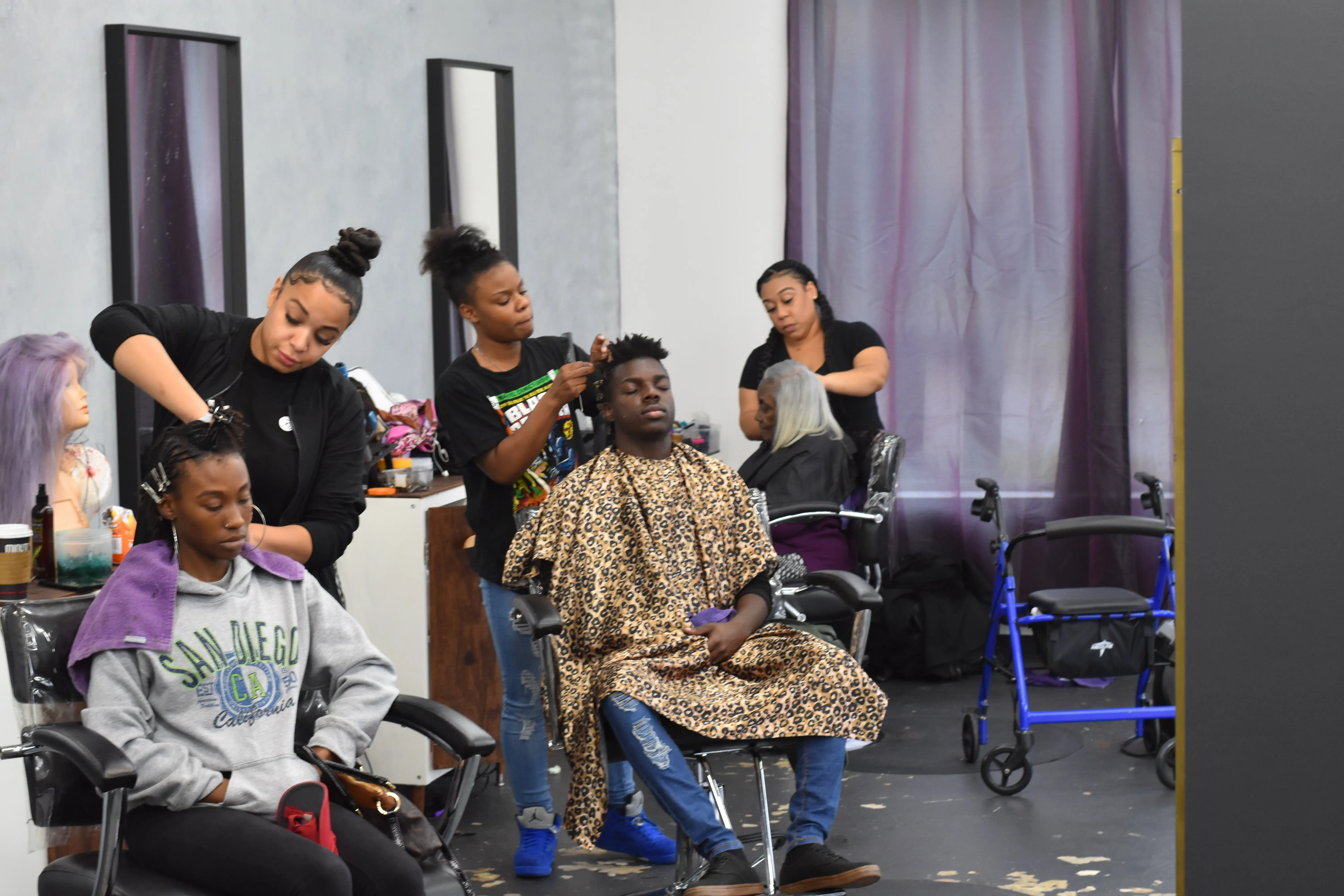Complete Beauty Bar
