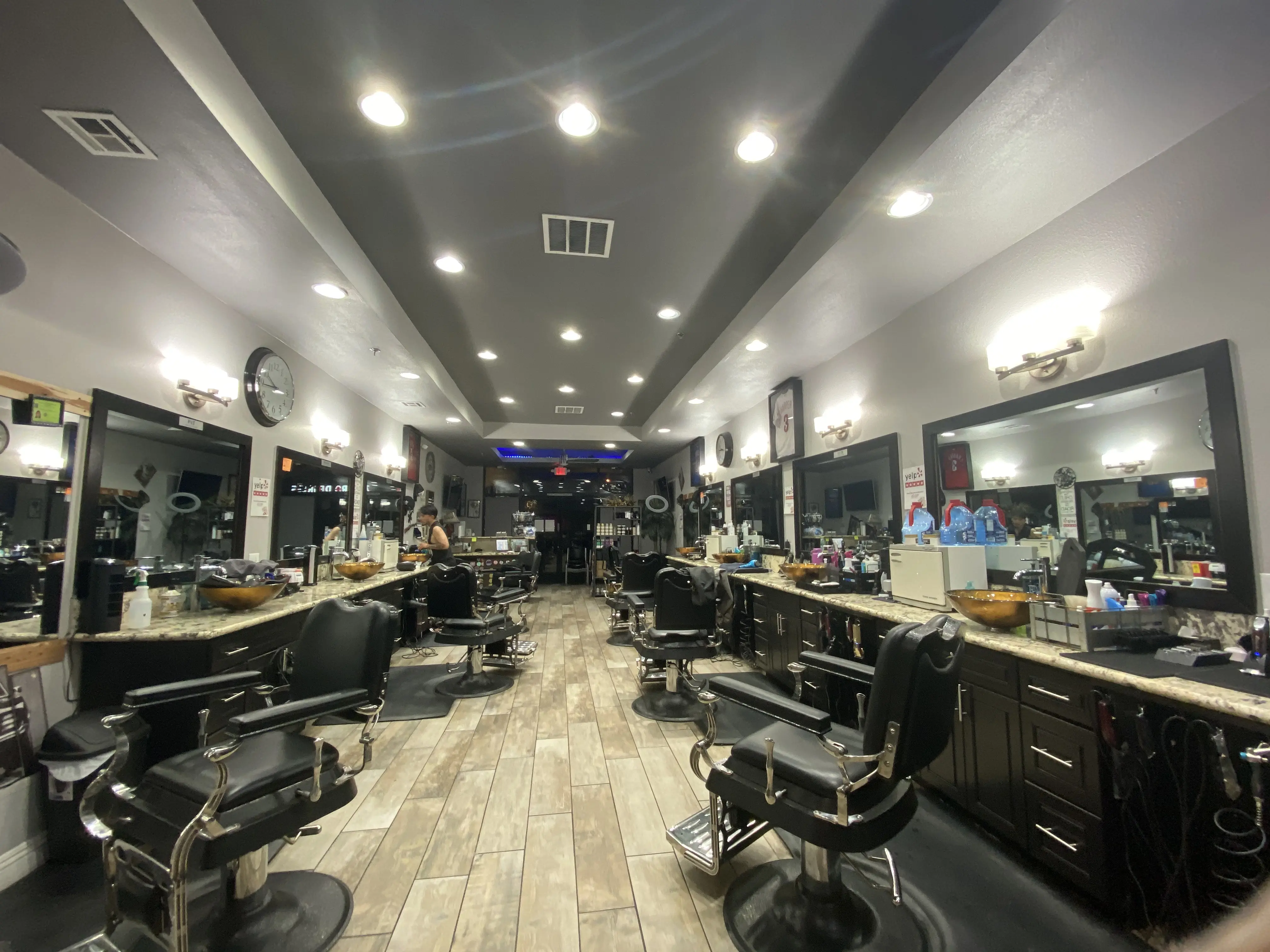 Henry Barber Shop