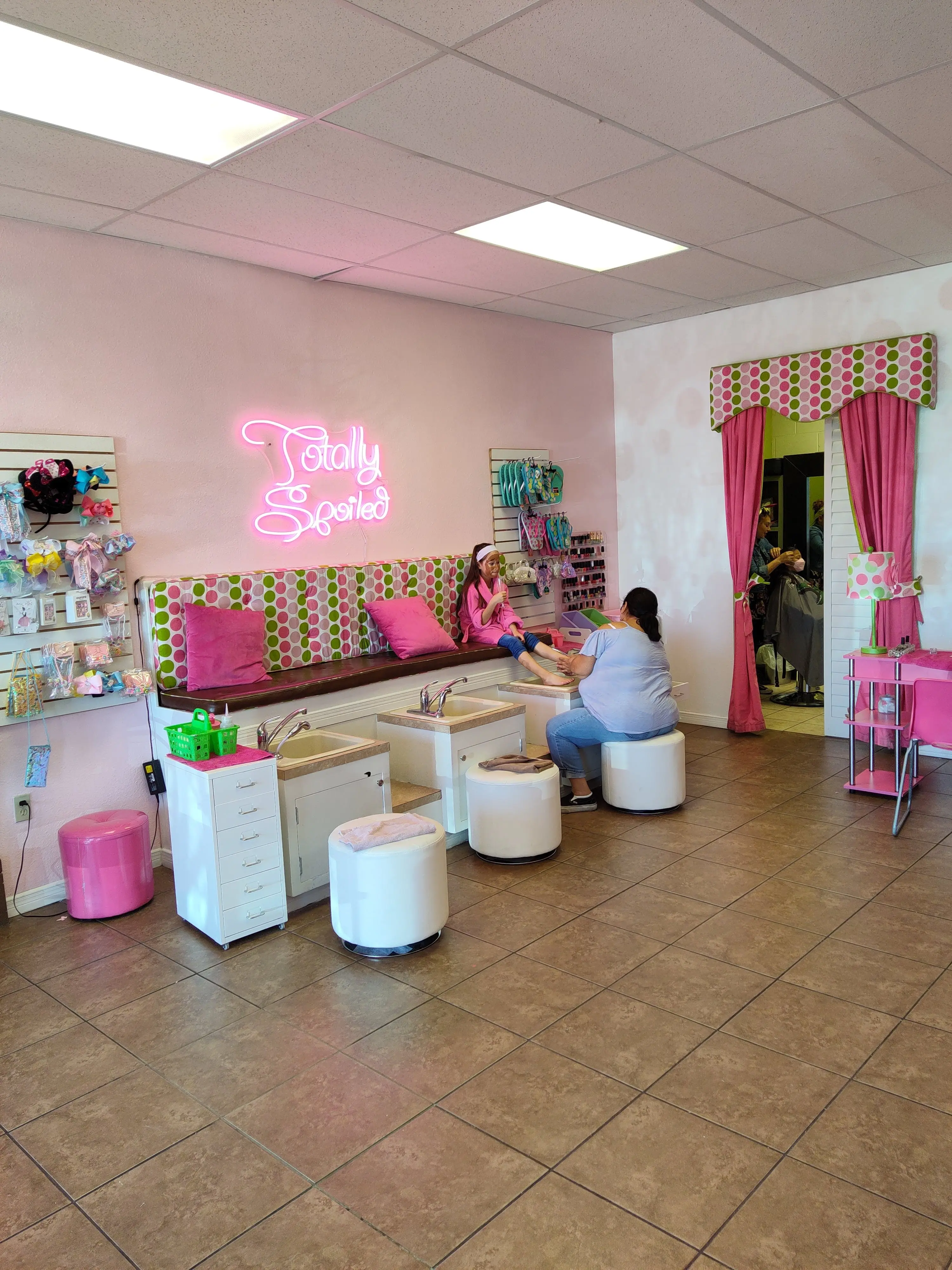 Totally Spoiled Salon Spa & Celebrations