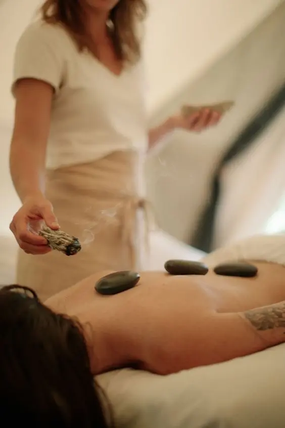 Lynne special touch massage