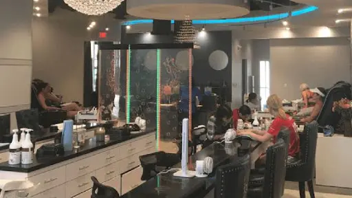 PV Nails Lounge
