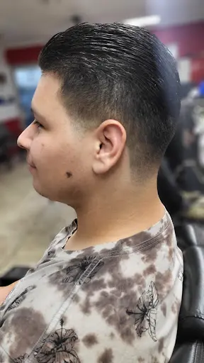 I & J Barbershop