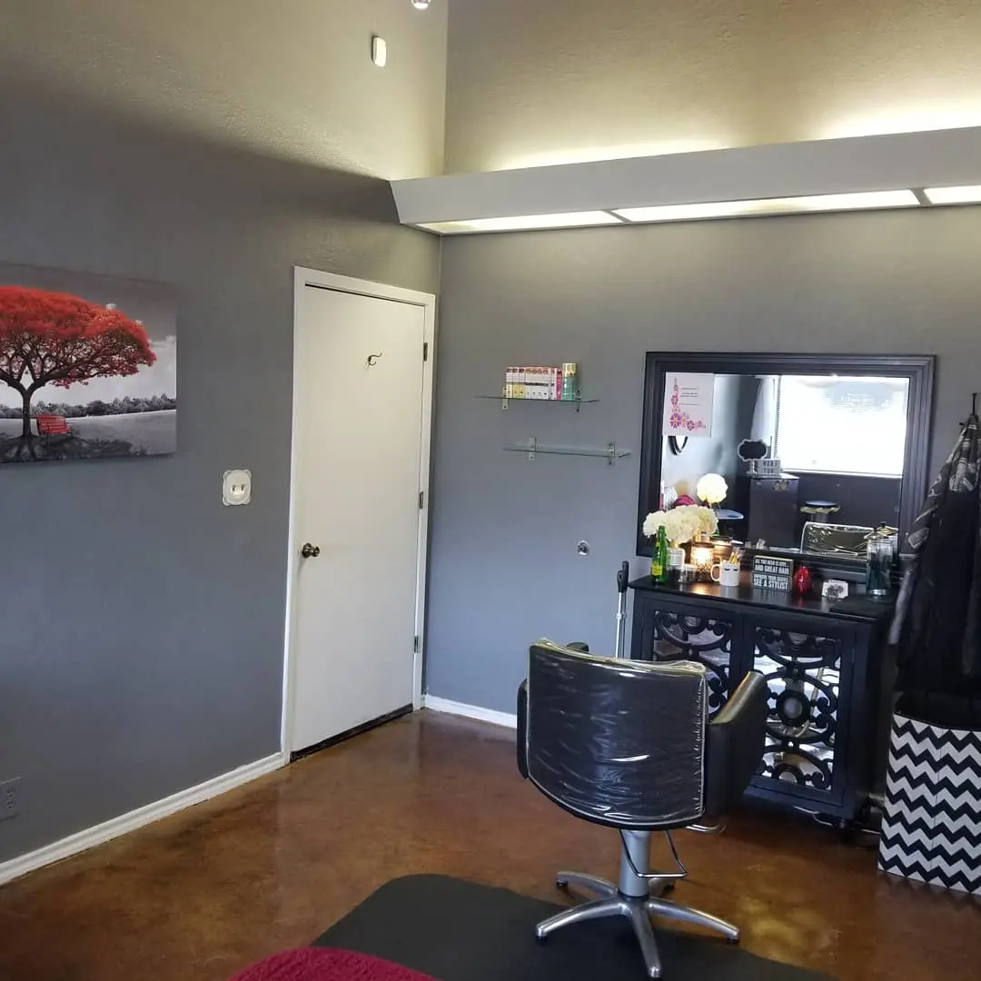 Brendas Salon & Eyelash Extensions