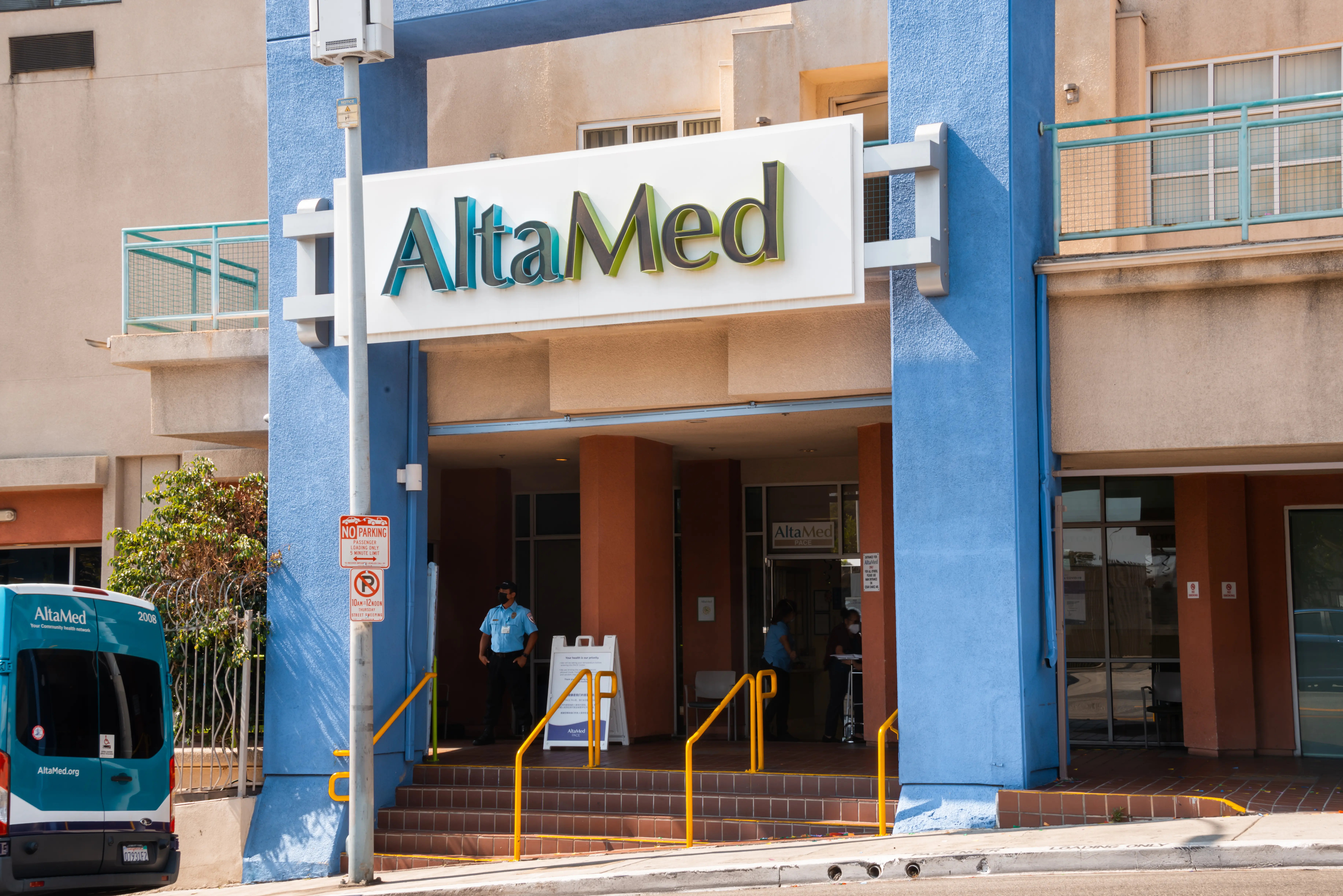 AltaMed PACE – Grand Plaza