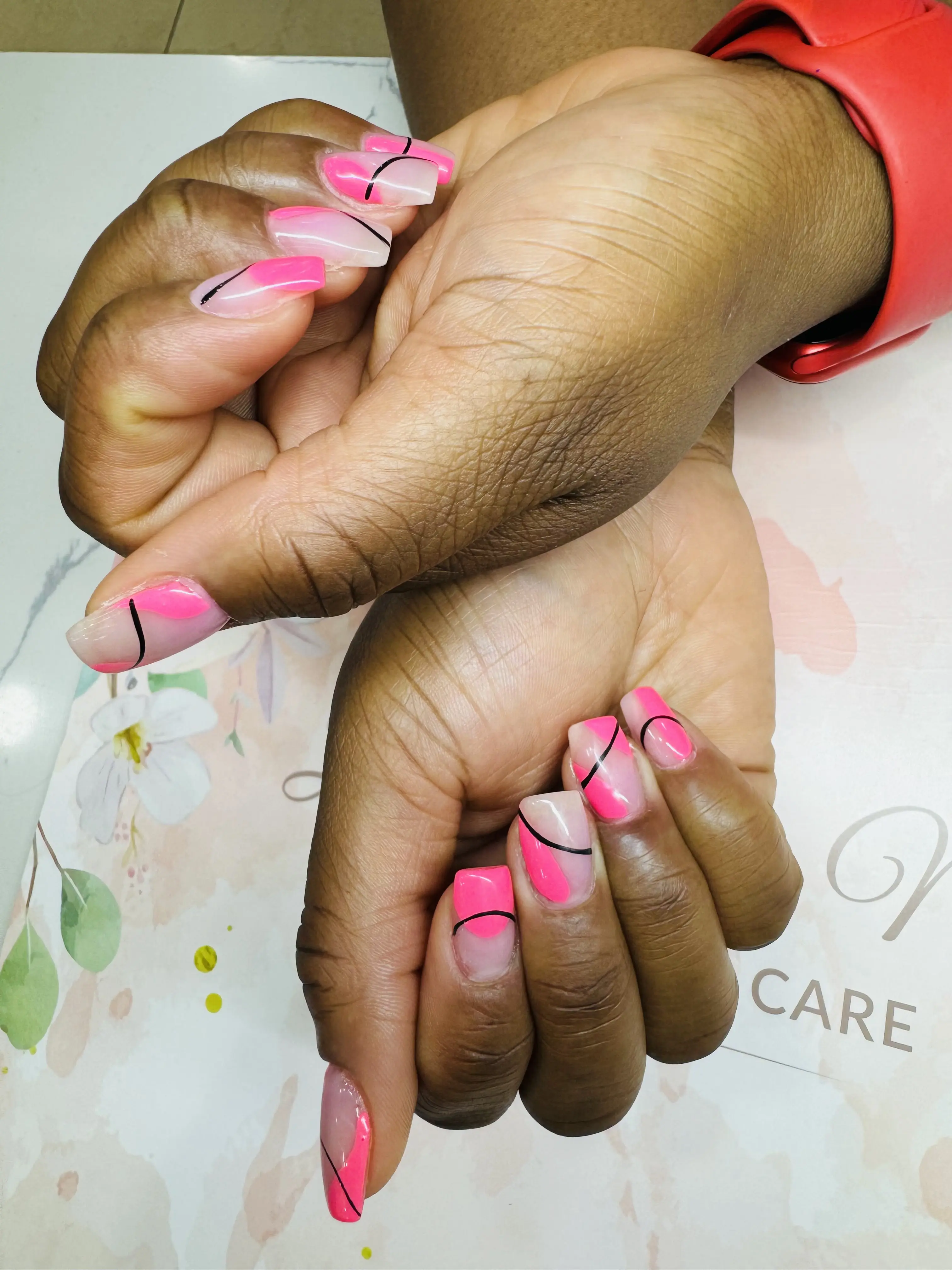 Lynn Spa Nail