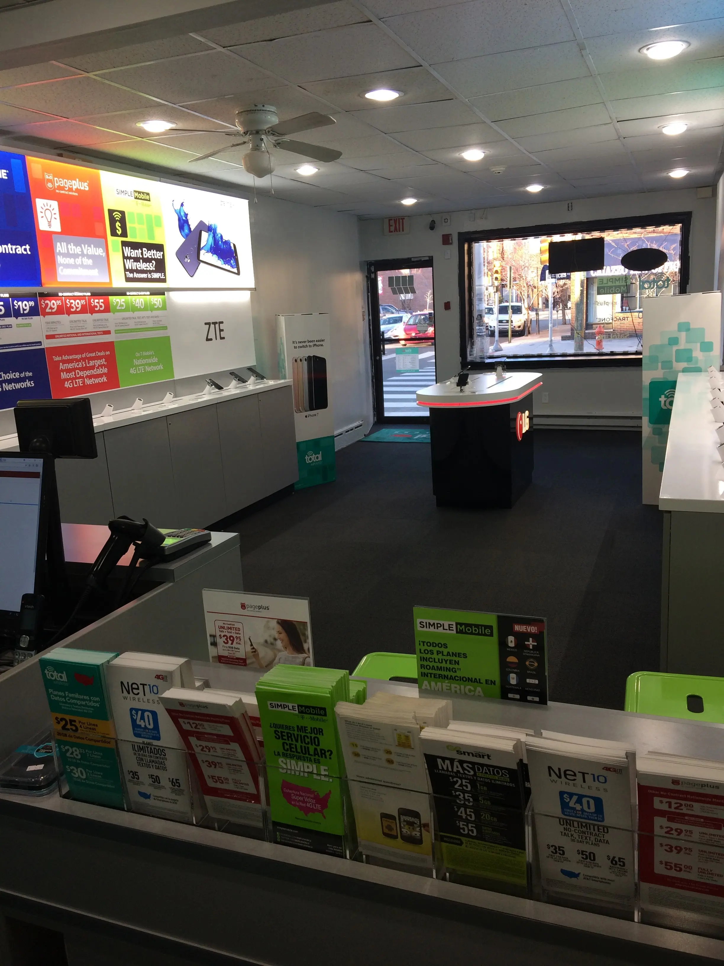 Total Wireless Store