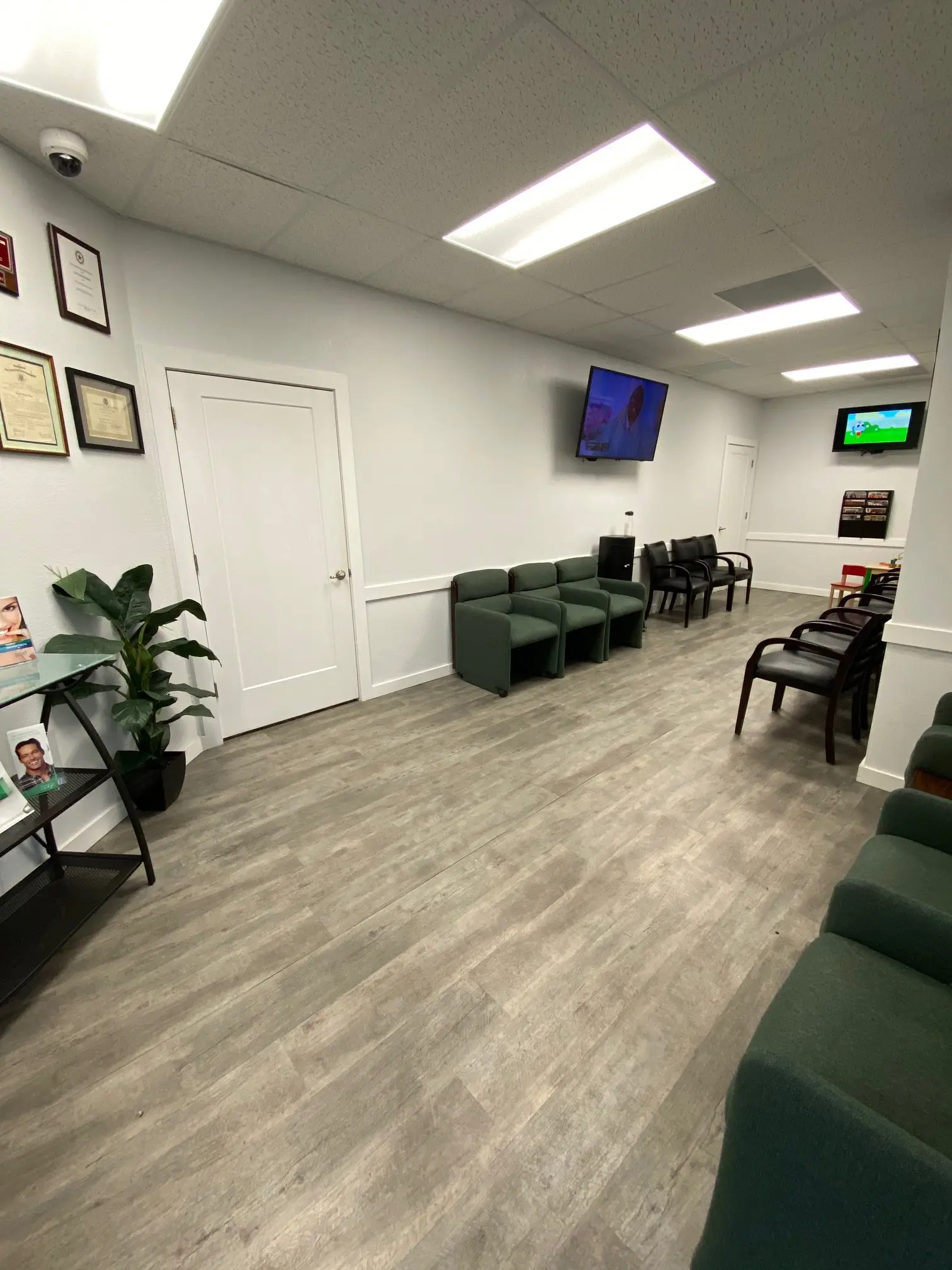 Hernandez Dental Center