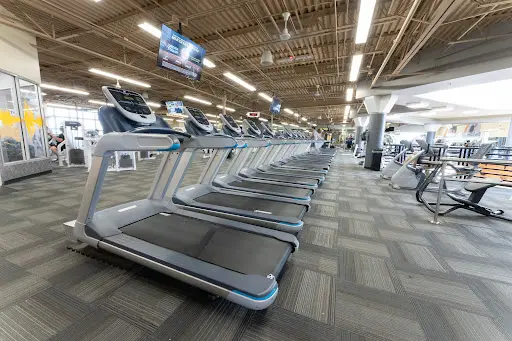 24 Hour Fitness