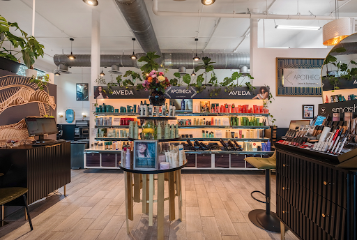 Apotheca Lux Salon
