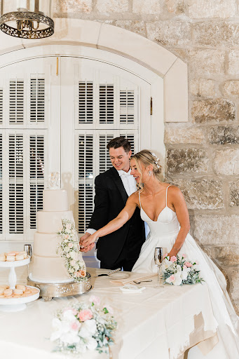 Chateau Bellevue | ATX