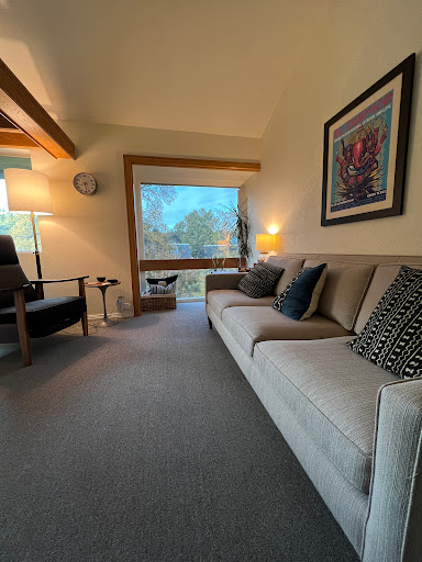 Mandi Roarke Counseling