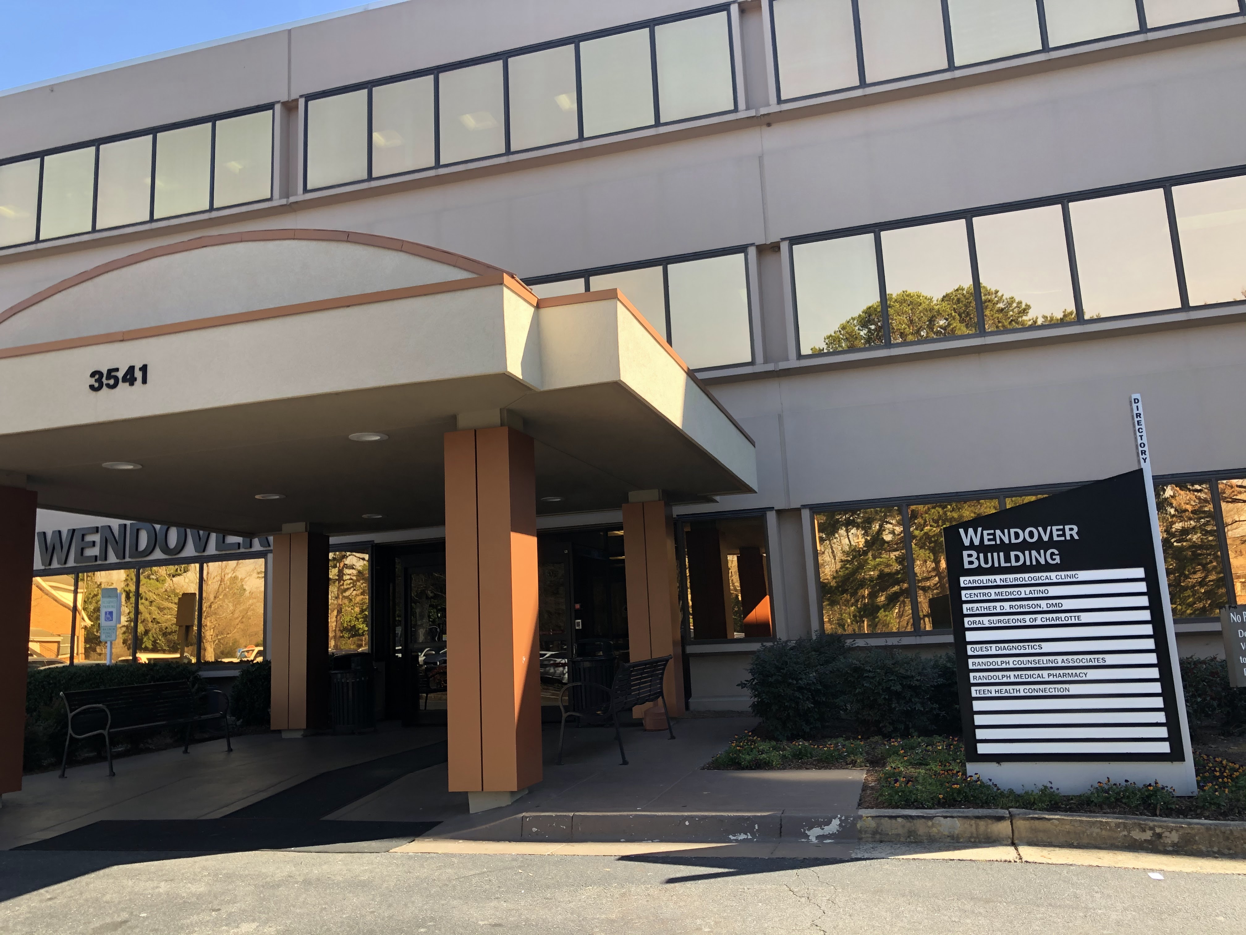 Centro Medico Latino