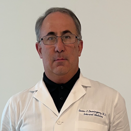 Dr. Oscar Dominguez