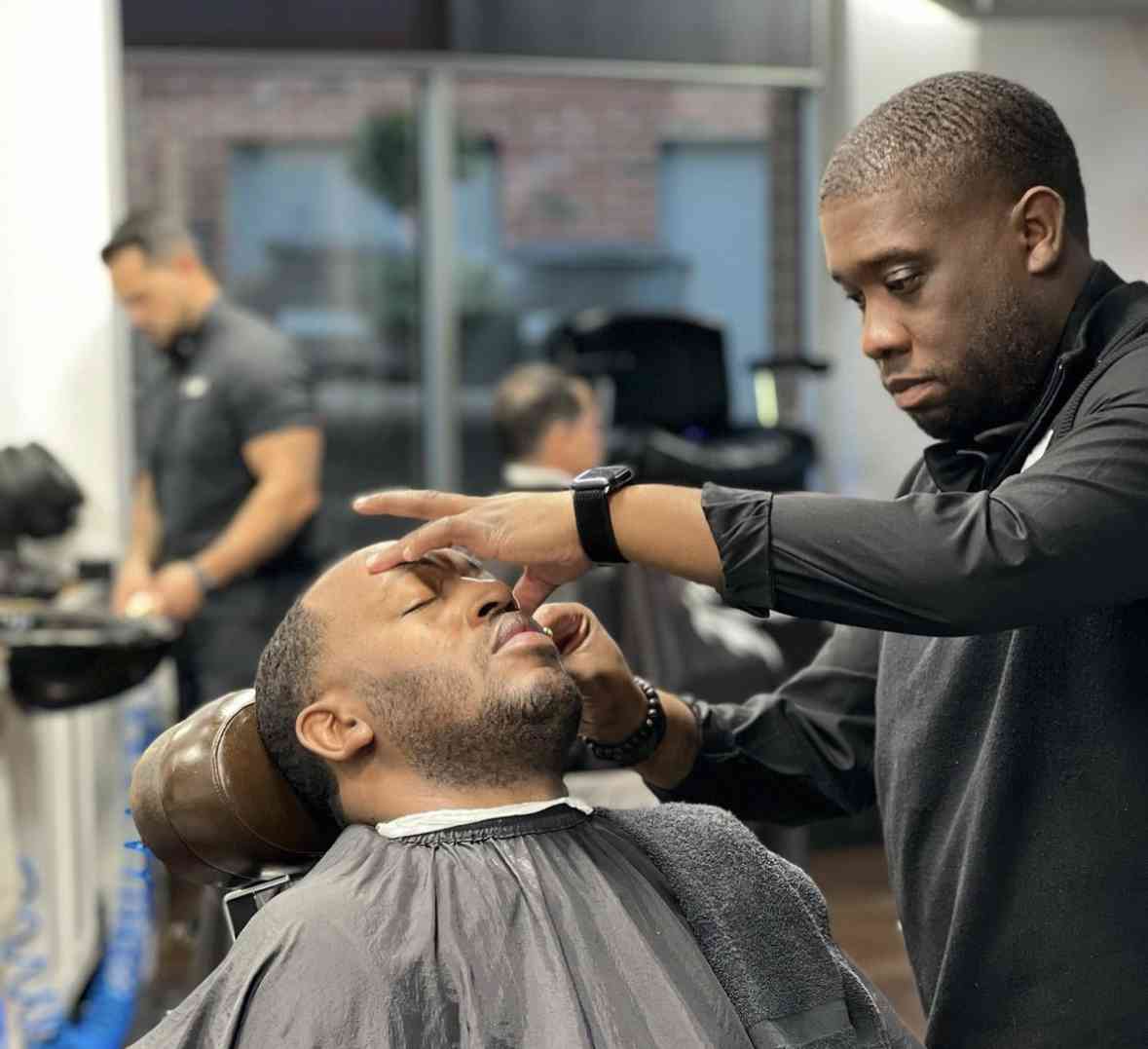Knights of the Razor | Exclusive