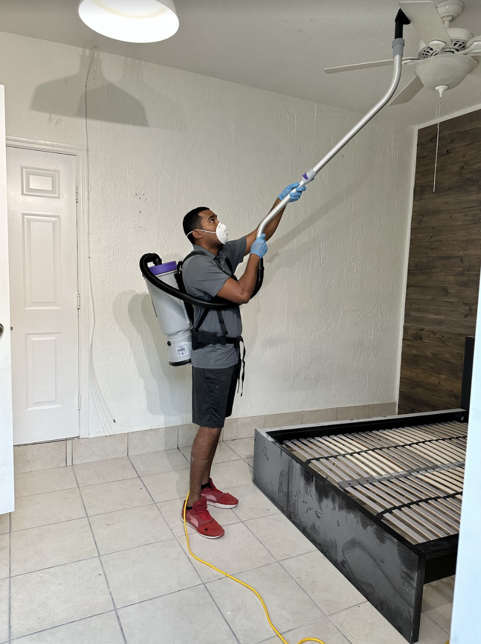 Miracle Hands Clean LLC