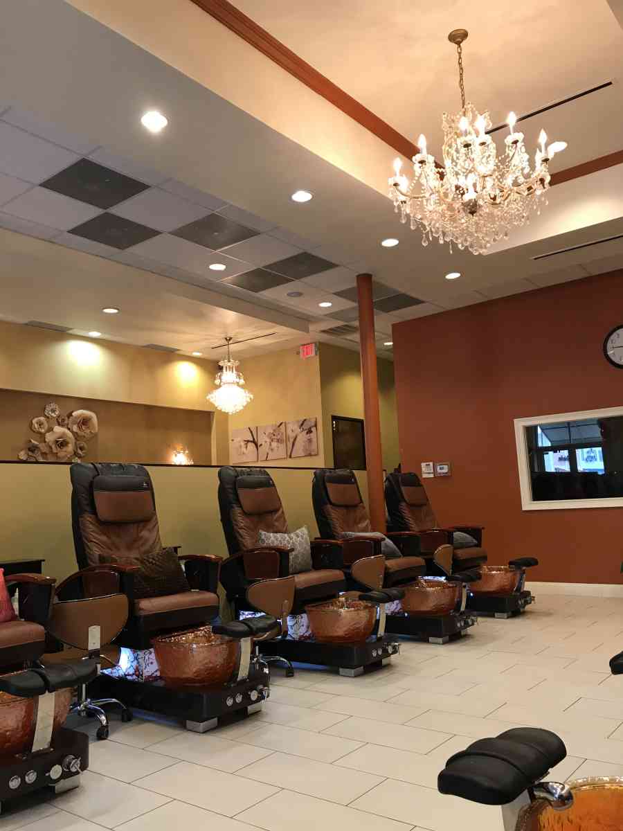 Paradise Nails & Spa
