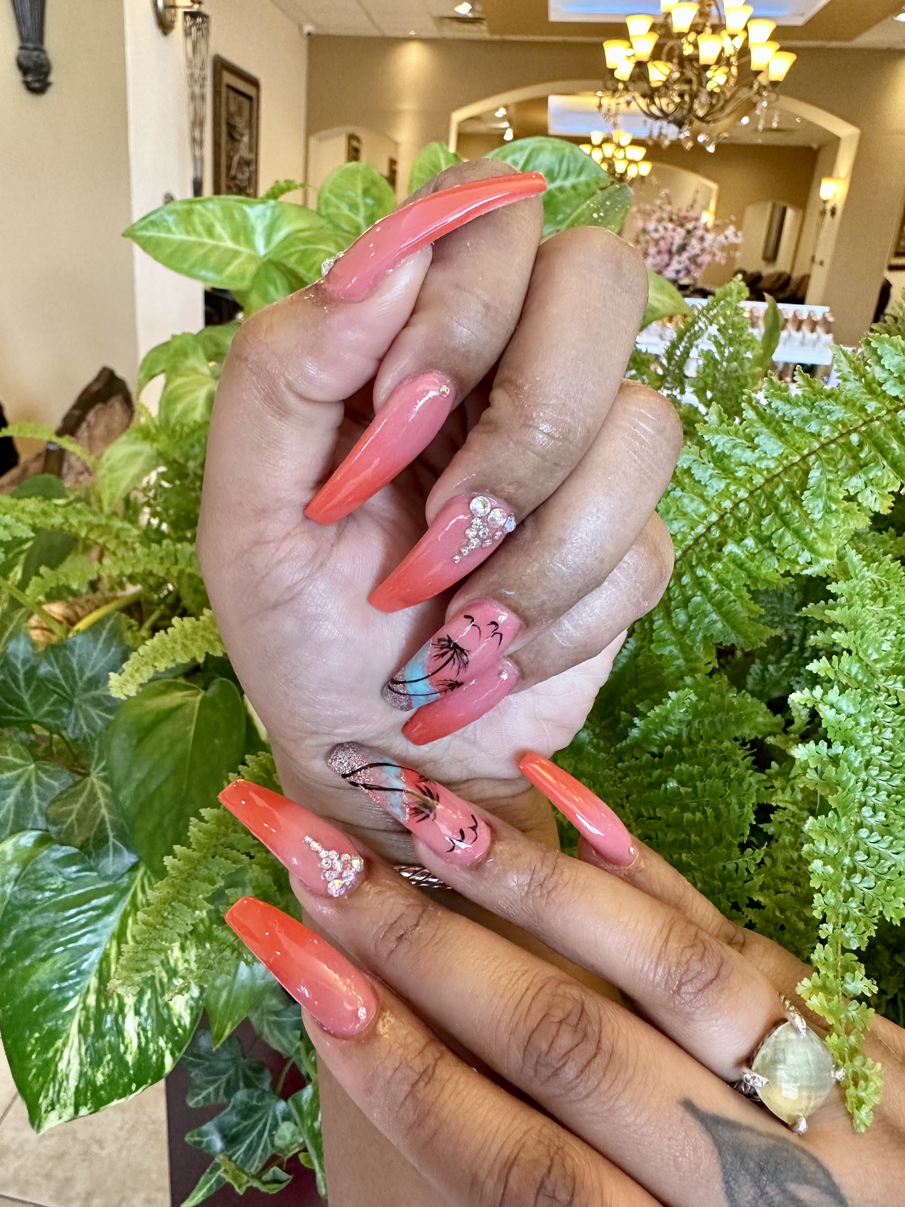 Q Nail & Spa