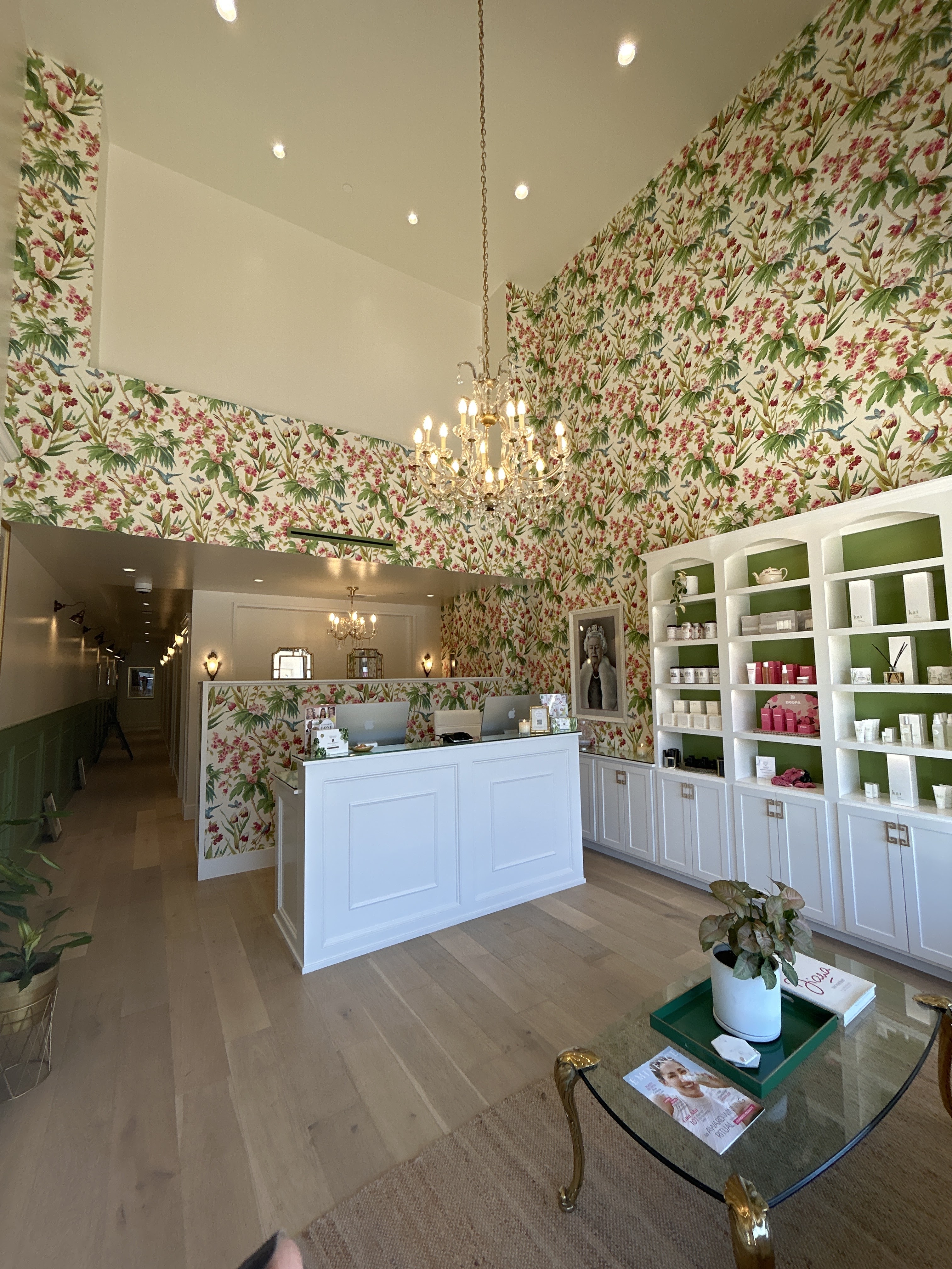 Queen Bee Salon & Spa