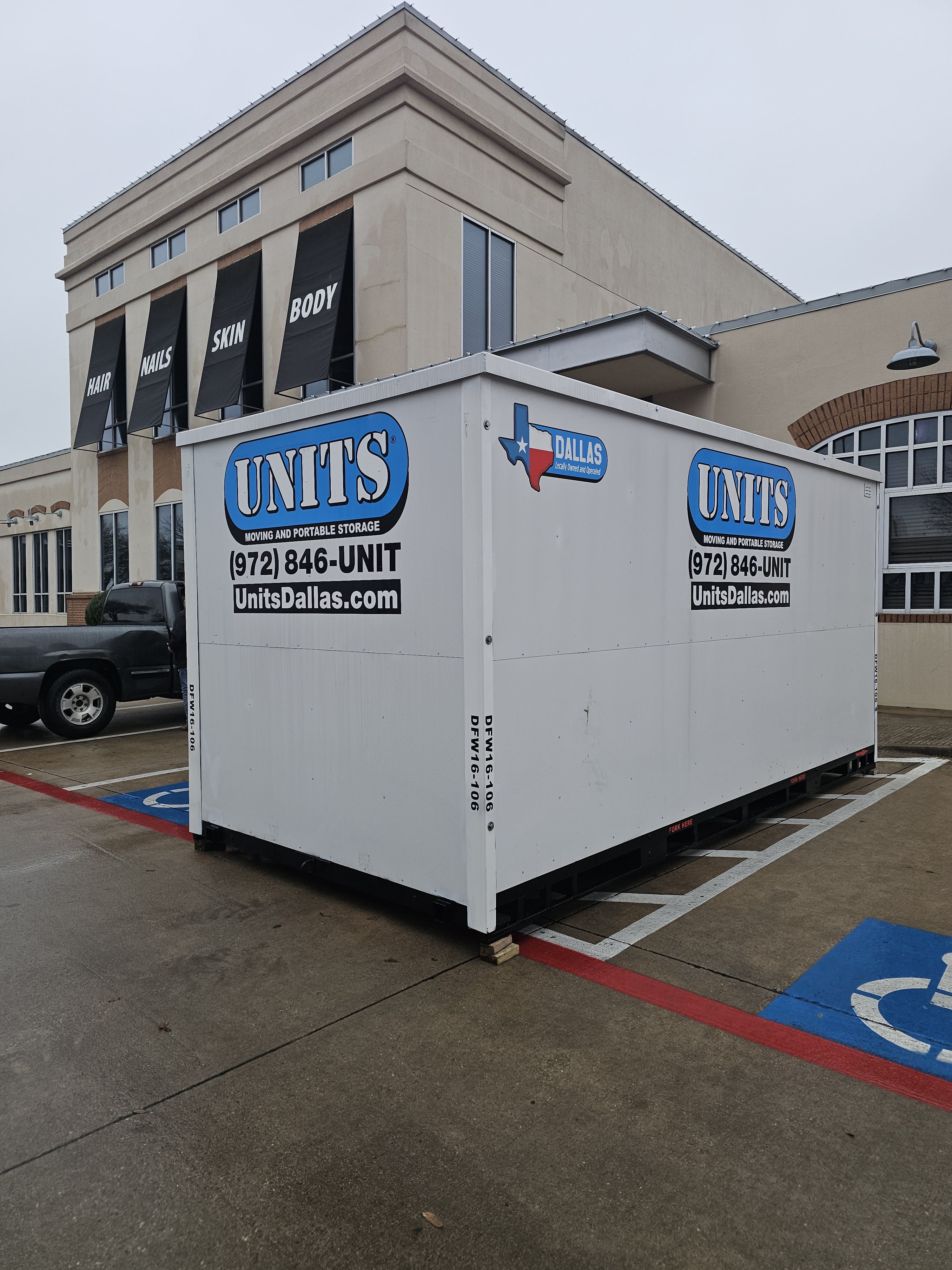 Salons of Dallas at Knox