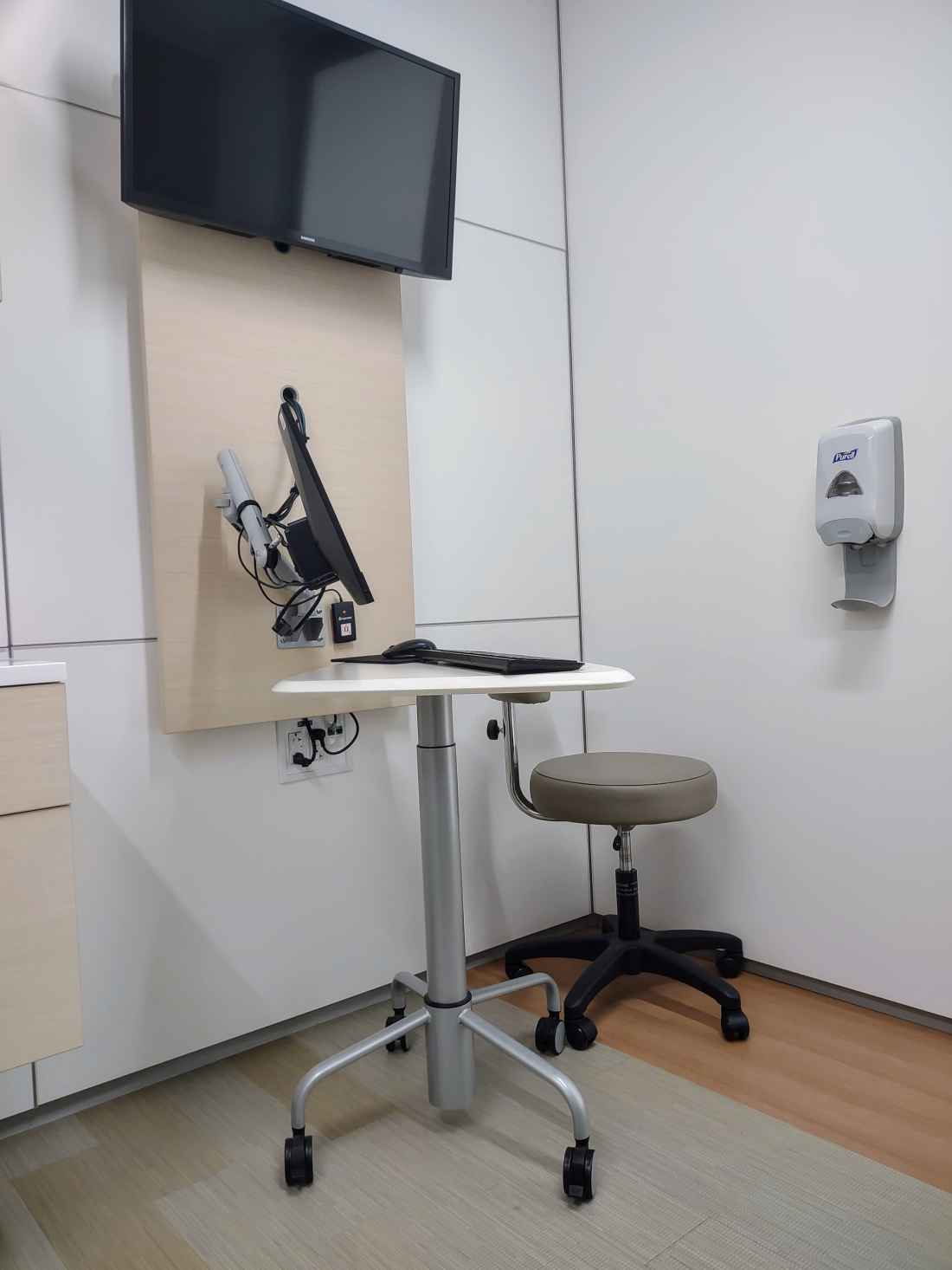 Sanger Heart & Vascular Institute Heart Failure & Transplant Kenilworth