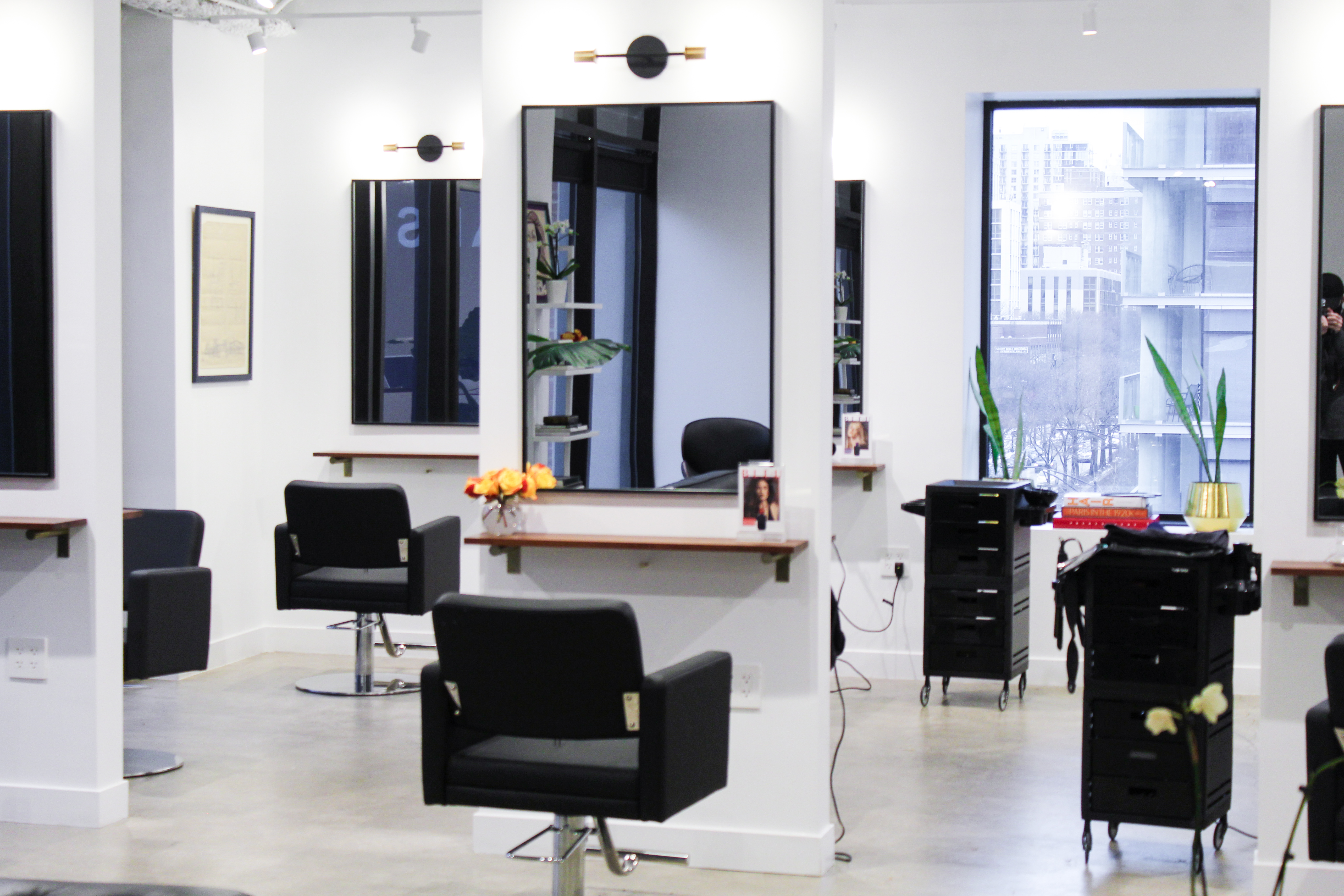 Tabloff Salon
