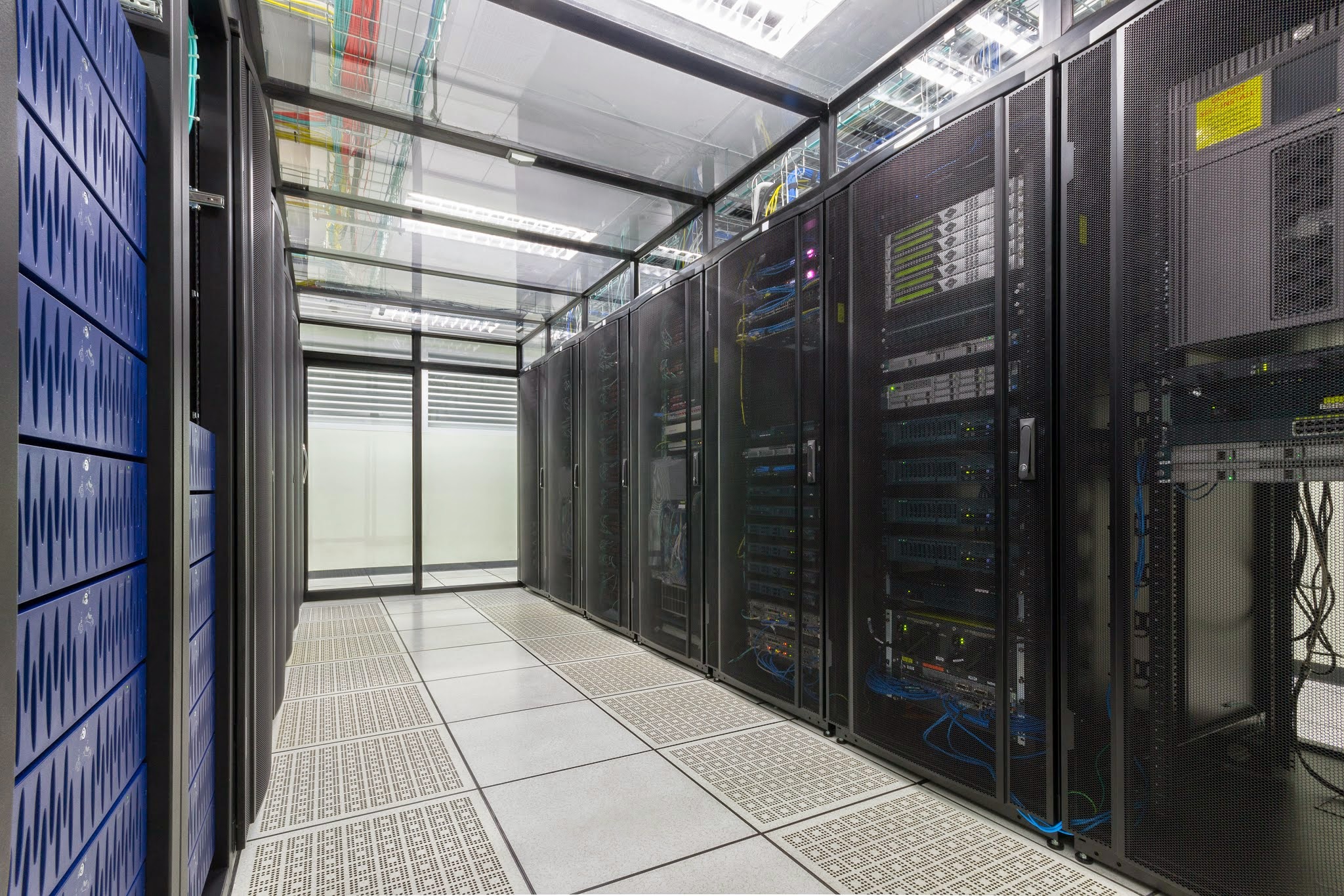 Technology Crossing IT Solution