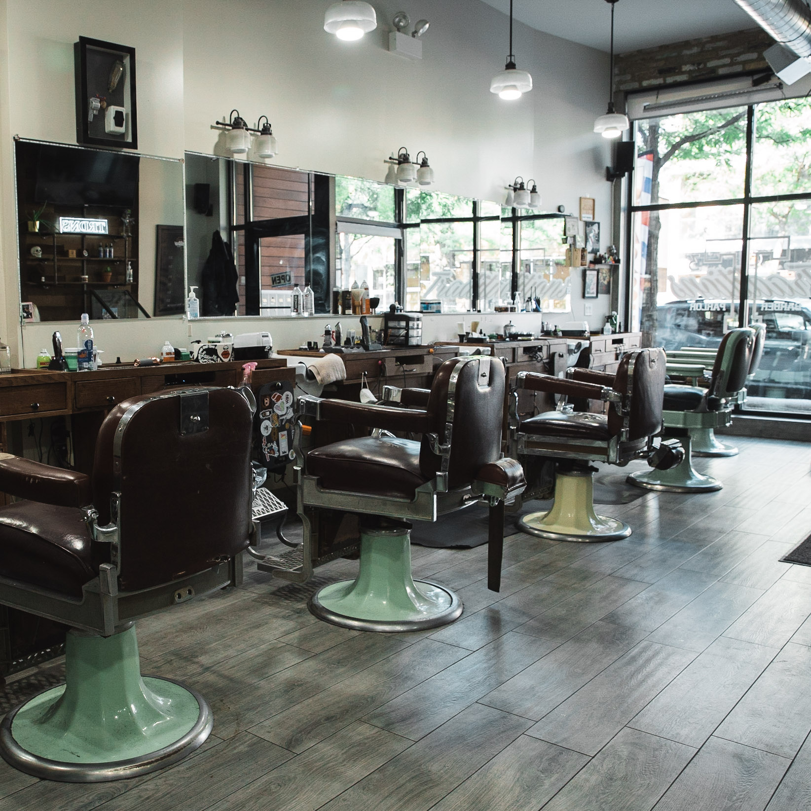 Traditions Barber Parlor 3