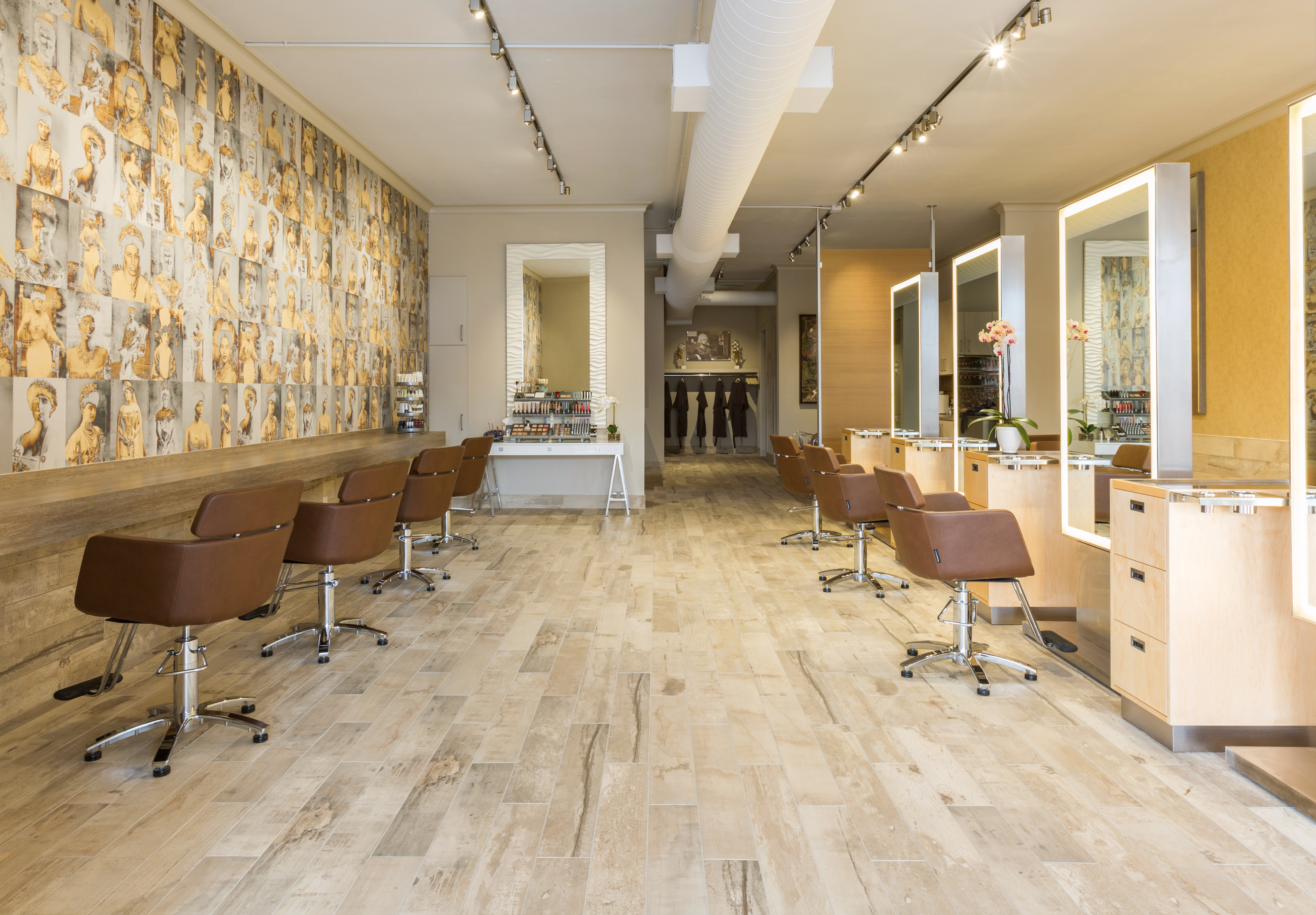 Vanity Salon