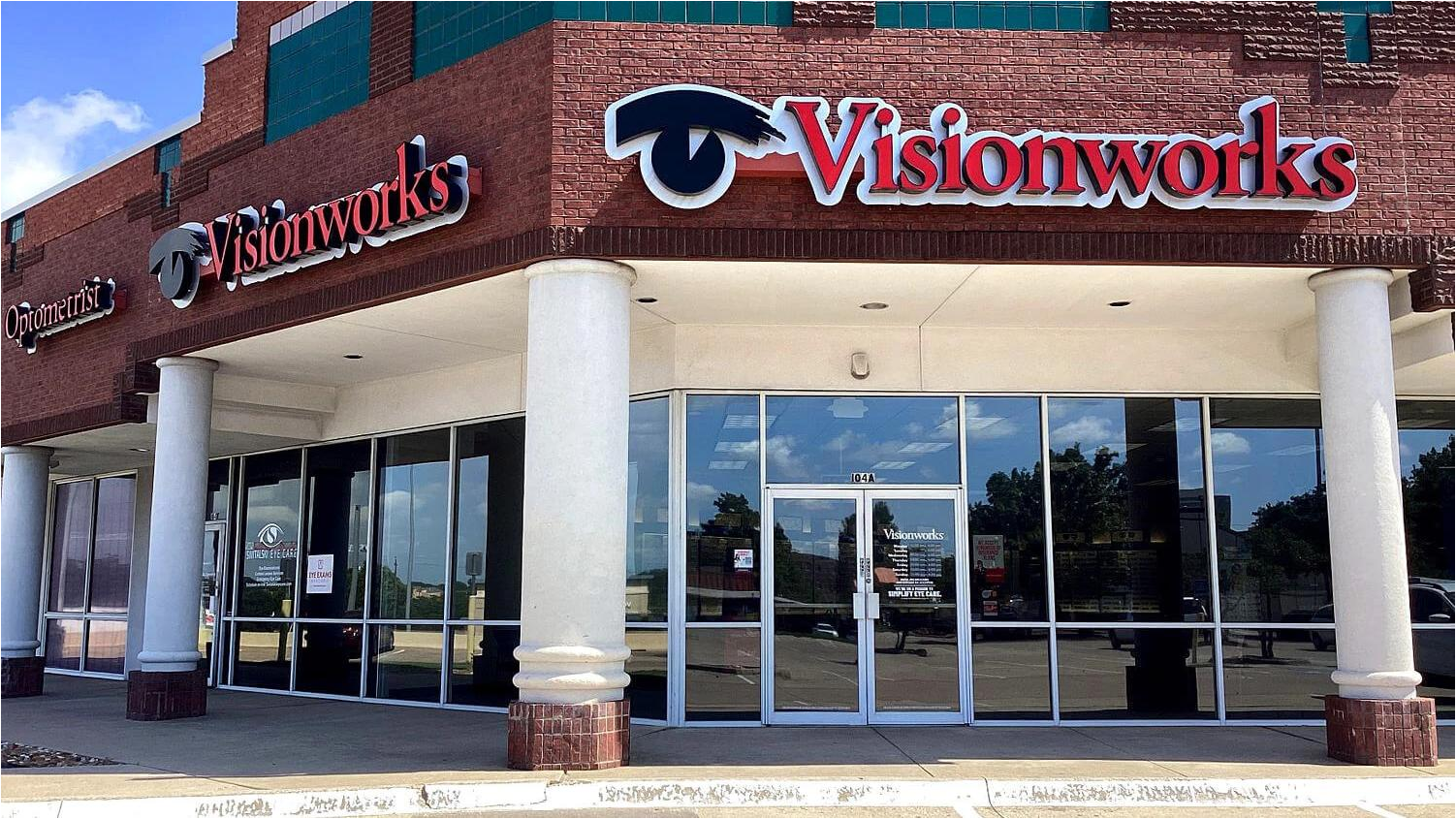 Visionworks Parkway Crossing