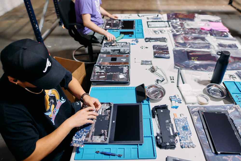 Vivacity Tech (Chicago) - K-12 Chromebook Deployment & Device Solutions