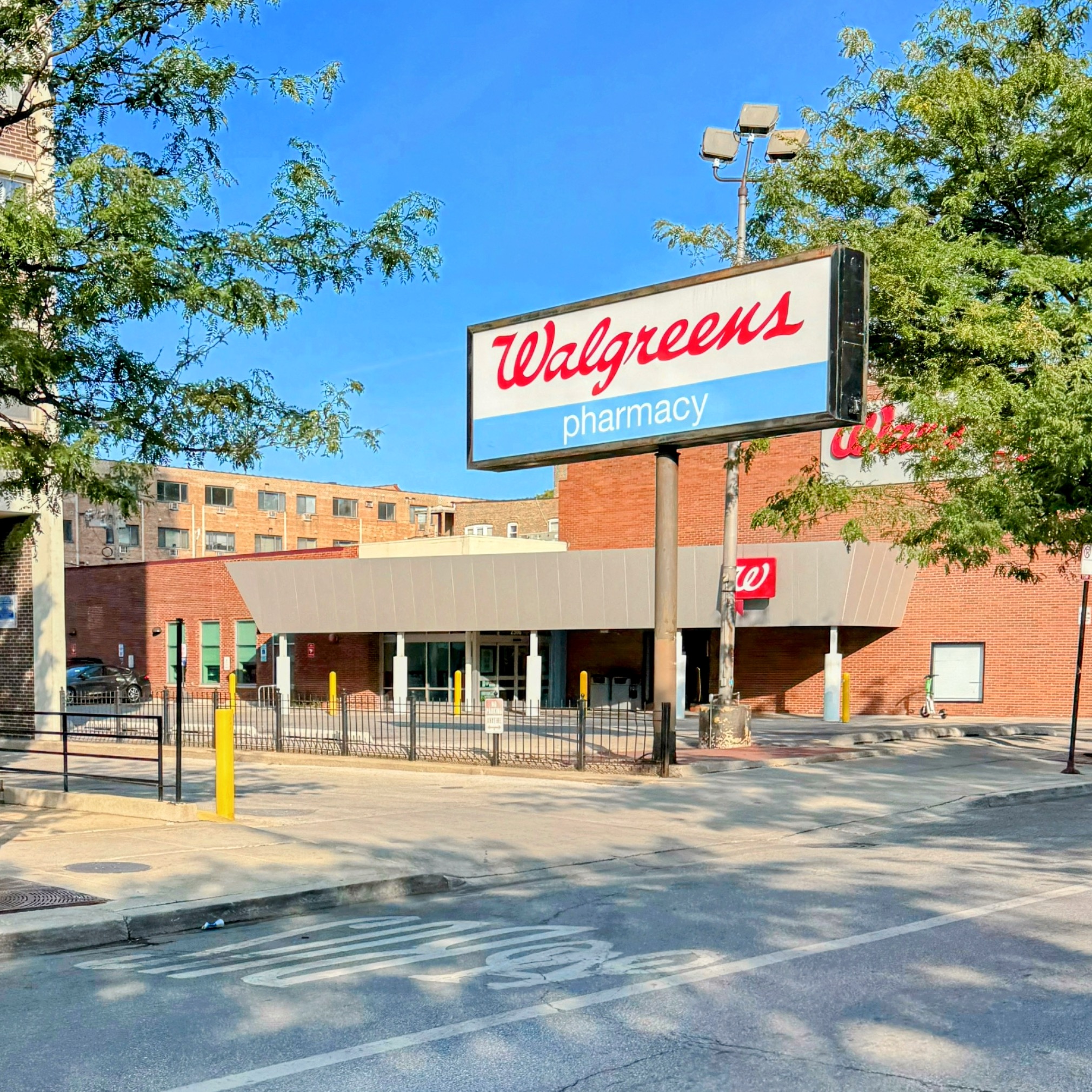 Walgreens Pharmacy