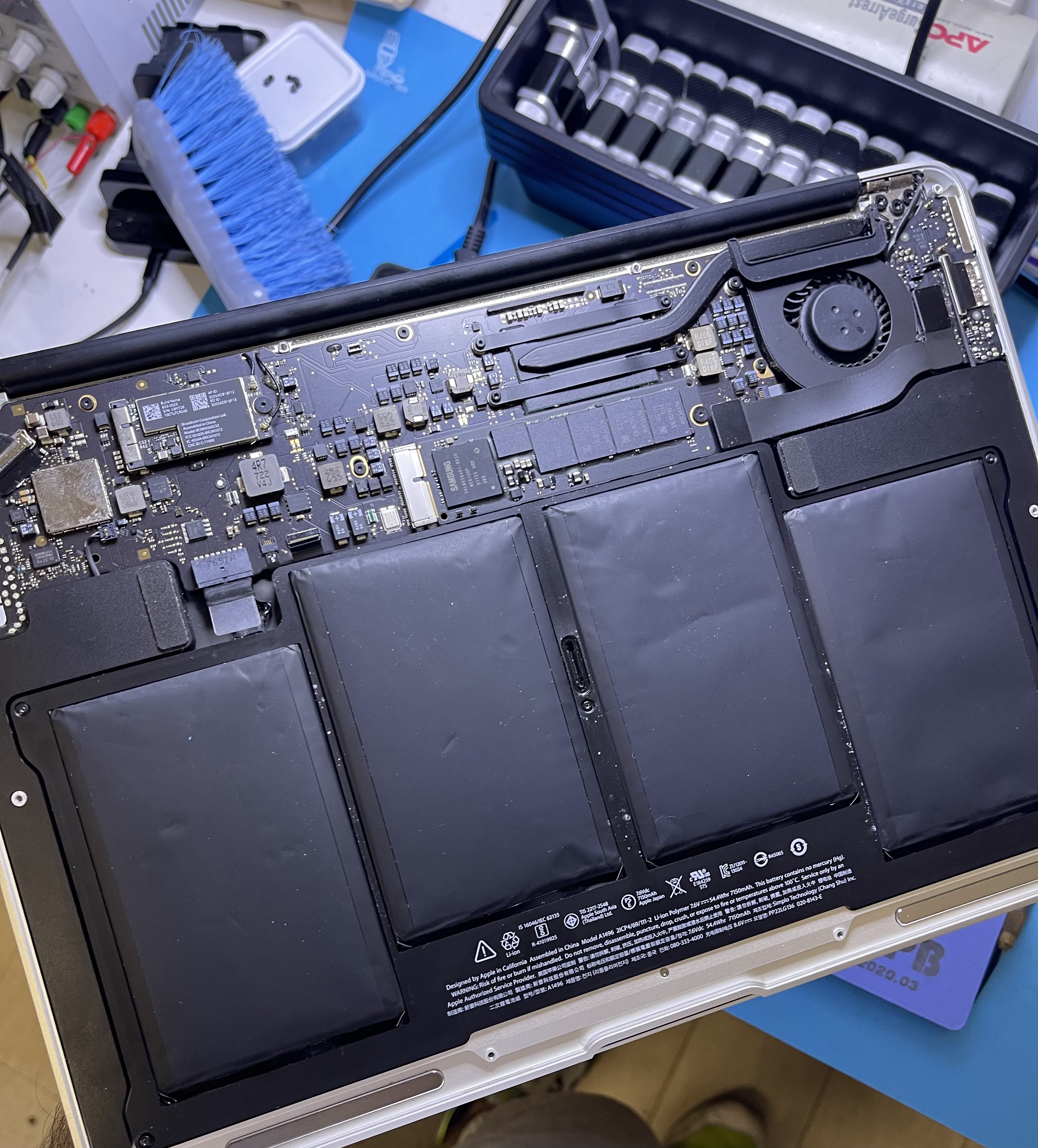 iPhone Repair Specialists Edgewater Miami – MacBook, iPad & iMac Repairs