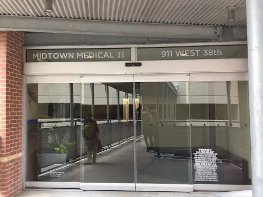 Davis Donald R MD