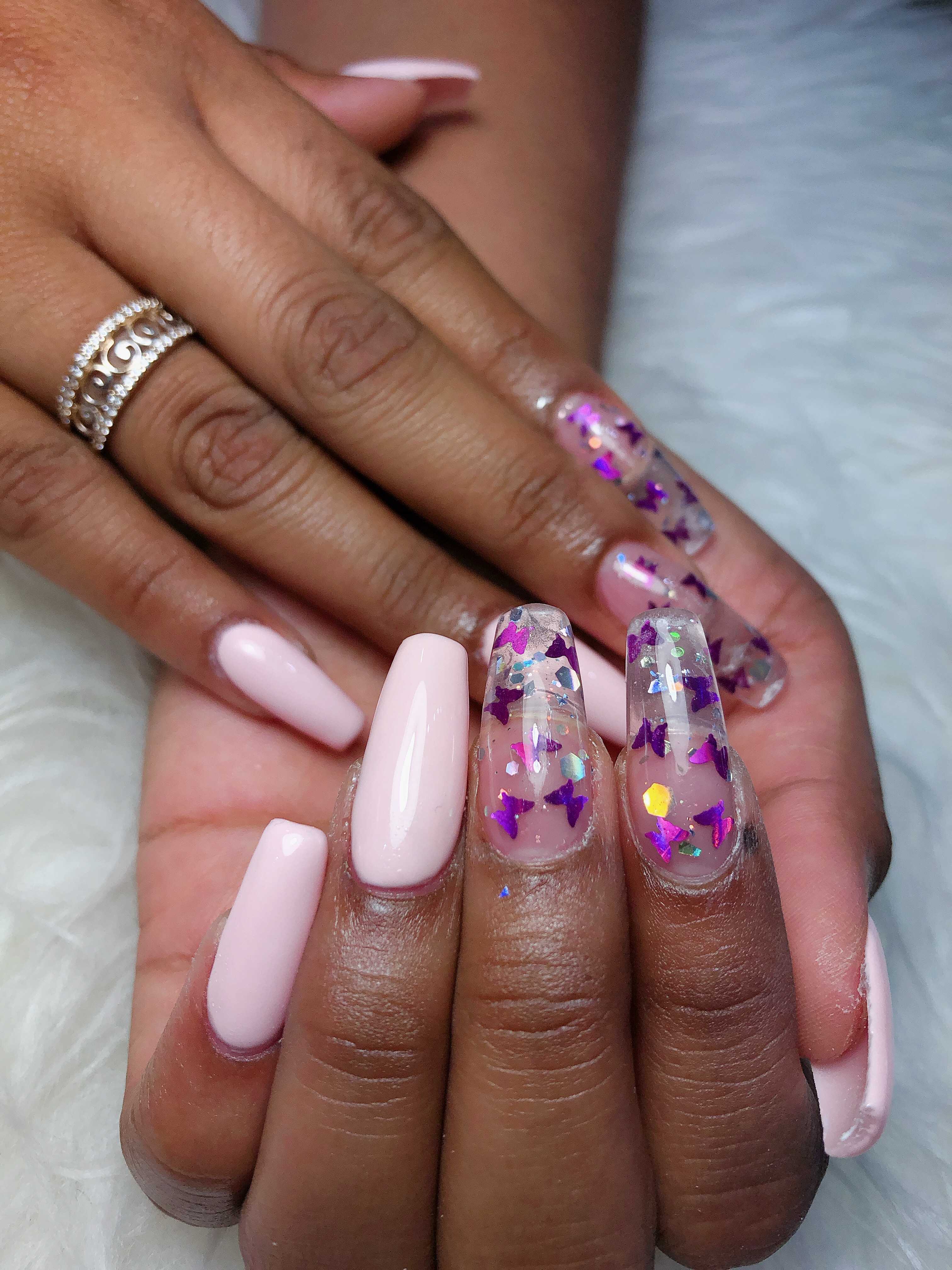 Titop Nails