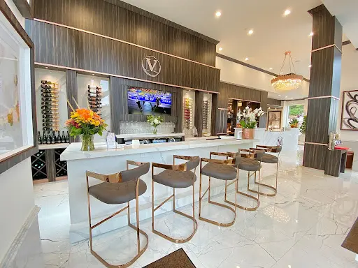 M. Vince' Nail Spa
